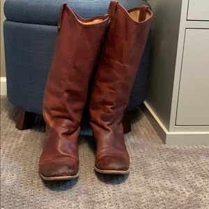 Frye Melissa pull on boot